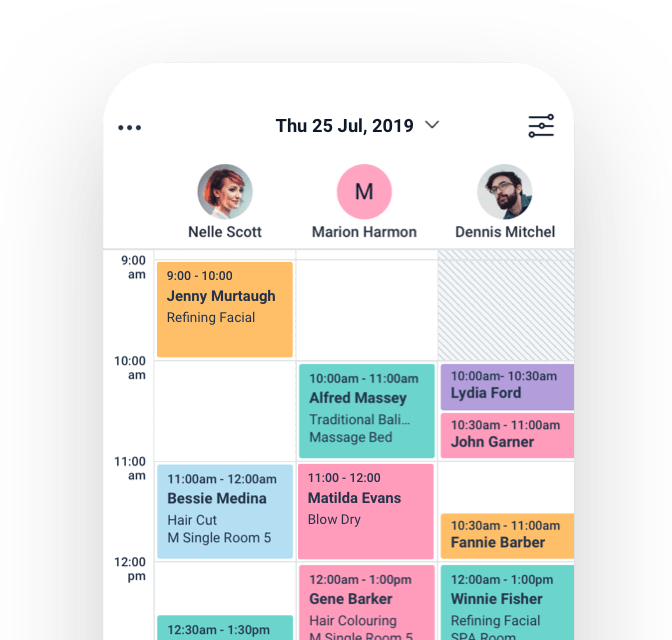 Captura de tela de um aplicativo da FRESHA apresentando um calendário repleto de blocos que representam agendamentos
