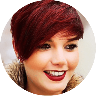 Bewertung zur Fresha Salon-Software. Steigere die Kundenzufriedenheit mit den automatisierten Erinnerungen und Benachrichtigungen der Salon-Software von Fresha, reduziere Terminausfälle und verbessere die Kommunikation zwischen Stylisten und Kunden.