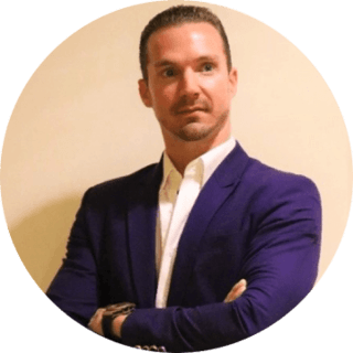 Évaluation du logiciel Fresha dédié aux salons. Boostez la satisfaction de votre clientèle en utilisant les rappels et les notifications automatiques du logiciel pour les salons Fresha, et réduisez le nombre de rendez-vous manqués tout en améliorant la communication entre coiffeurs et clients.