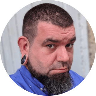 Fresha Salon software review. Boost client satisfaction using Fresha's salon software's automated reminders and notifications, reducing no-shows and enhancing communication between stylists and clients.